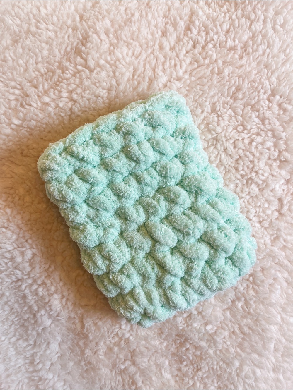Handmade Chunky Knit Mint Kindle Case